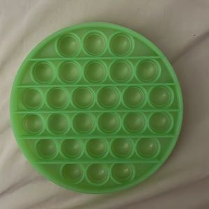 green pop it